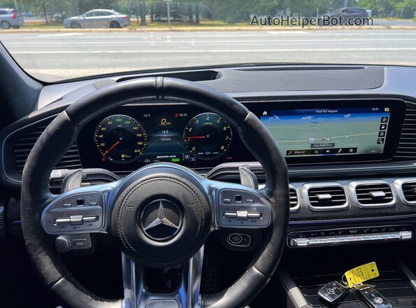 4JGFB8KB5MA445136 2021 MERCEDES-BENZ GLE Green Vista interior delantera