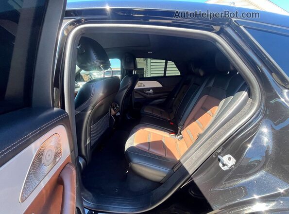 4JGFD6BBXRB088424 2024 MERCEDES-BENZ GLE Black Հետևի տեսք