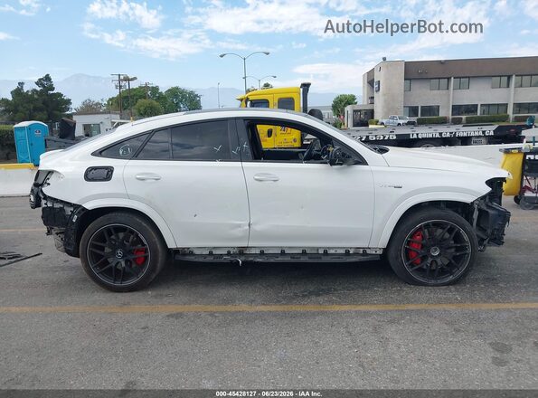 4JGFD8KB4MA391077 2021 MERCEDES-BENZ AMG GLE 63 COUPE White Սալոնի 360 աստիճան տեսք