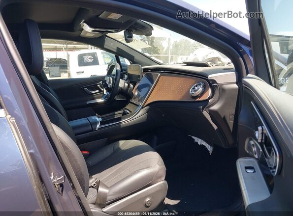4JGGM1CB1PA038973 2023 MERCEDES-BENZ EQE 350 SUV Blue Widok wnętrza z przodu
