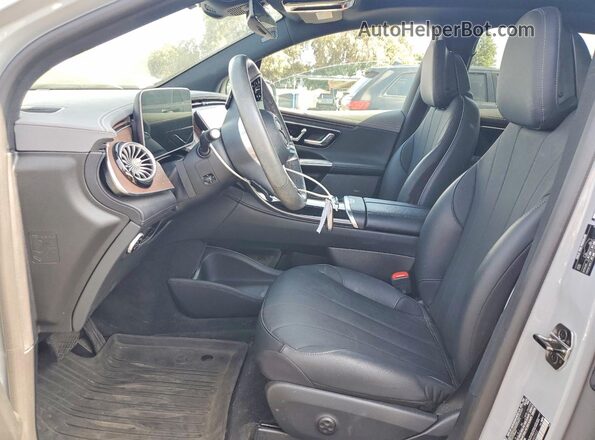 4JGGM1CB4RA045922 2024 MERCEDES-BENZ EQE Gray წინა სალონის ხედი