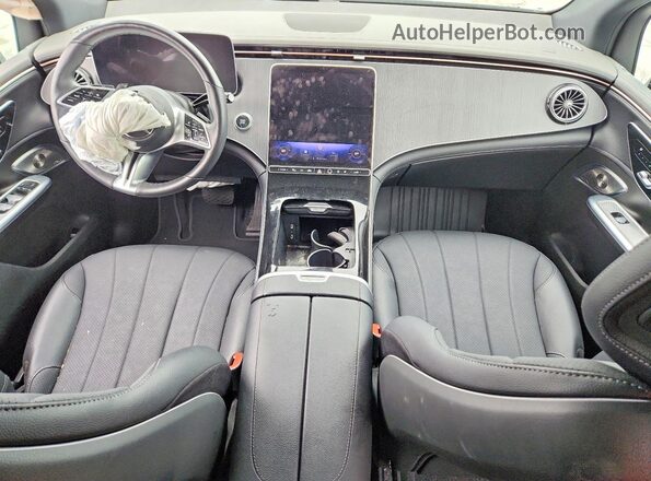 4JGGM2BB6PA036675 2023 MERCEDES-BENZ EQE Silver Widok deski rozdzielczej