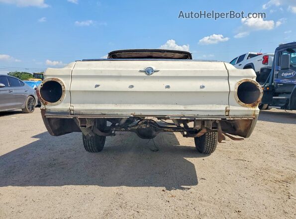 4R27F156058 1964 FORD RANCHERO White 