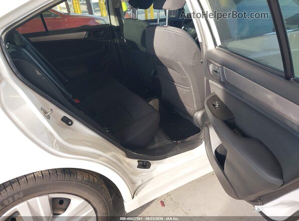 4S3BNAA64J3021596 2018 SUBARU LEGACY White VIN კოდის სტიკერის ხედი