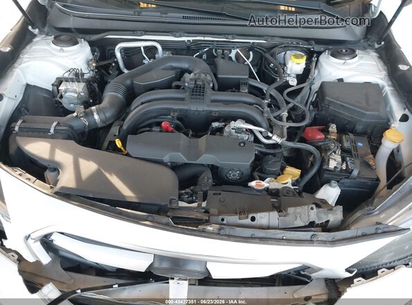 4S3BNAA64J3021596 2018 SUBARU LEGACY White უკანა ხედი