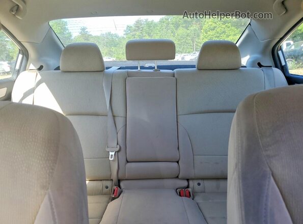 4S3BNAA68G3013302 2016 SUBARU LEGACY Silver Rear seats view