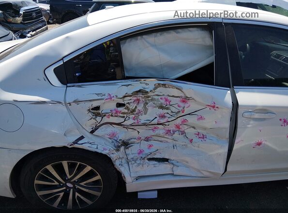4S3BNAB60K3036998 2019 SUBARU LEGACY White Vista frontal