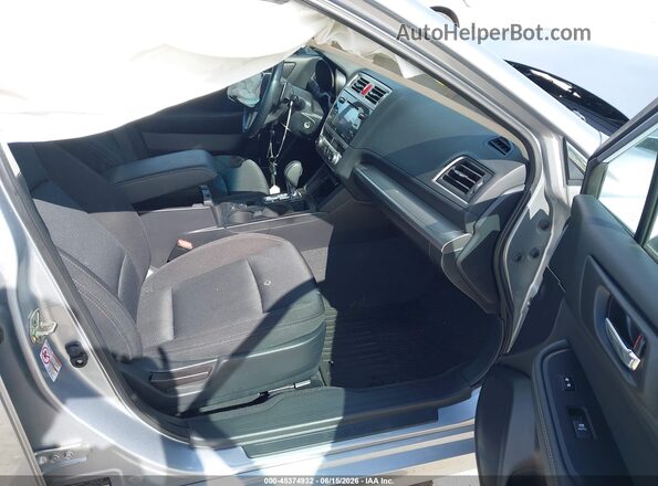 4S3BNAC61H3018663 2017 SUBARU LEGACY Silver წინა სალონის ხედი