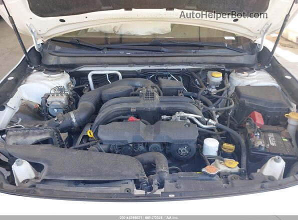4S3BNAC63H3037232 2017 SUBARU LEGACY White უკანა ხედი