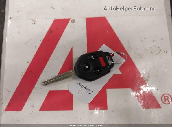 4S3BNAF66J3045343 2018 SUBARU LEGACY Red Widok deski rozdzielczej
