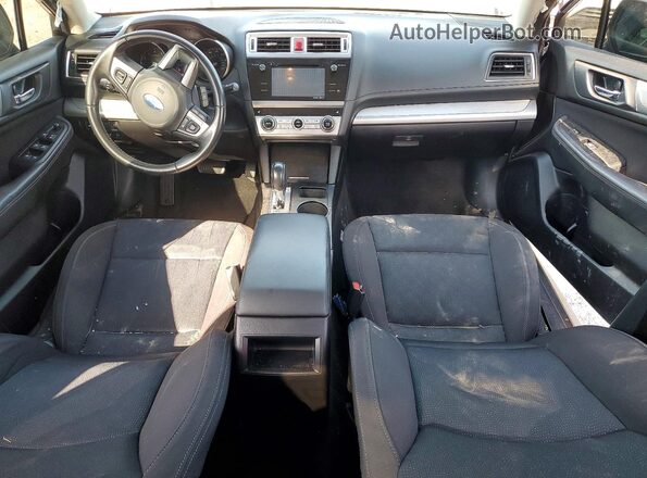 4S3BNAF67H3009946 2017 SUBARU LEGACY Серебряный Вид панели приборов