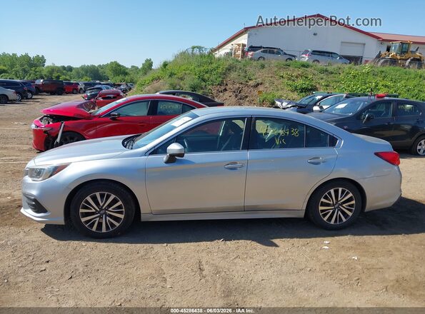 4S3BNAF67K3013129 2019 SUBARU LEGACY Silver Widok wnętrza 360 stopni