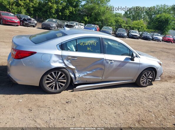 4S3BNAF67K3013129 2019 SUBARU LEGACY Silver Widok wnętrza z tyłu