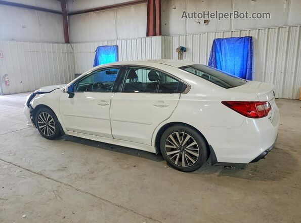 4S3BNAF69K3010538 2019 SUBARU LEGACY Белый Задняя левая четверть