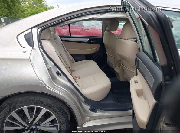 4S3BNAF6XK3039448 2019 SUBARU LEGACY Beige Widok naklejki z numerem VIN