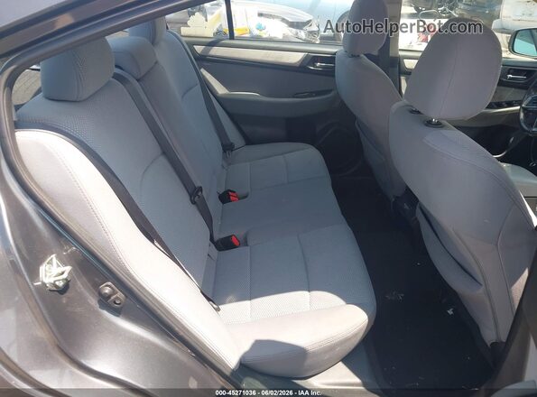 4S3BNAH61J3014577 2018 SUBARU LEGACY Gray Widok naklejki z numerem VIN
