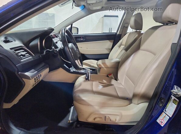 4S3BNAN68H3036154 2017 SUBARU LEGACY Синий Вид салона спереди