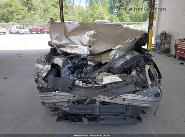 4S3BNAN68J3037049 2018 SUBARU LEGACY Beige Widok zestawu wskaźników