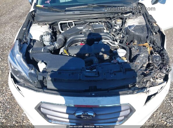 4S3BNAR67H3058088 2017 SUBARU LEGACY White Widok z przodu