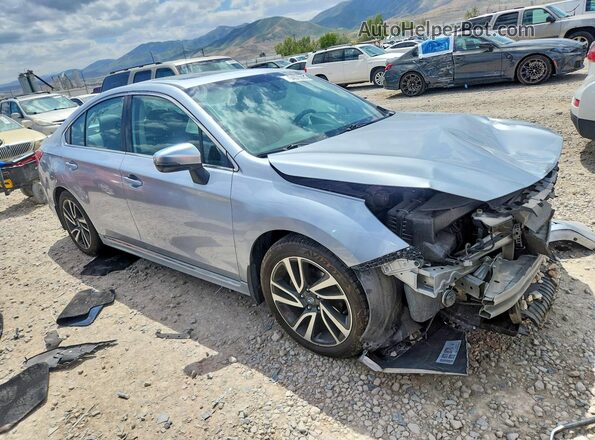 4S3BNAS6XK3012904 2019 SUBARU LEGACY Серебряный Передняя правая четверть