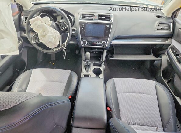 4S3BNAS6XK3012904 2019 SUBARU LEGACY Серебряный Вид панели приборов