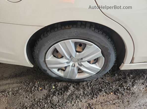 4S3BNDA60K3030105 2019 SUBARU LEGACY White 