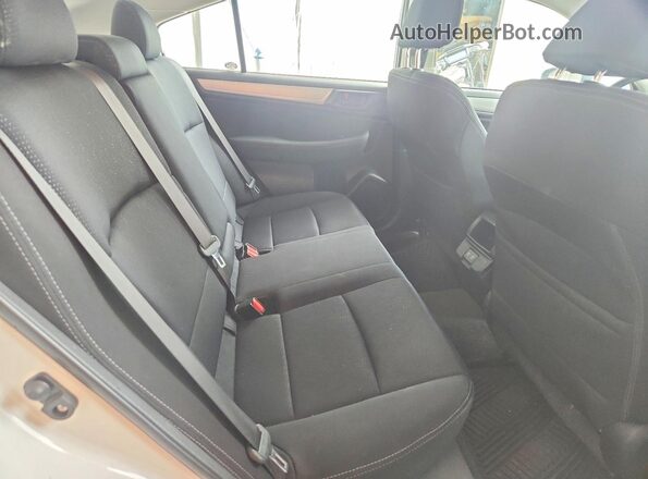 4S3BNDA60K3030105 2019 SUBARU LEGACY White Вид задніх сидінь