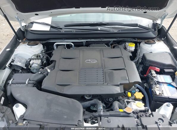 4S3BNEN65J3037677 2018 SUBARU LEGACY White 