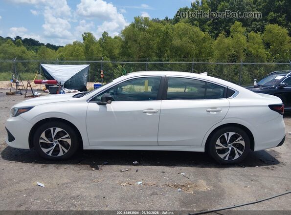 4S3BWAB67N3024560 2022 SUBARU LEGACY White 360 interior view