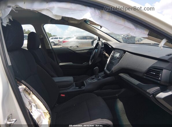 4S3BWAB67N3024560 2022 SUBARU LEGACY White Front interior view