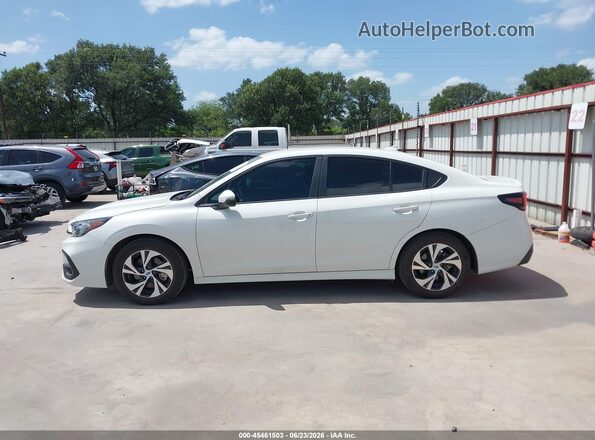 4S3BWAC60S3026743 2025 SUBARU LEGACY White 360 interior view