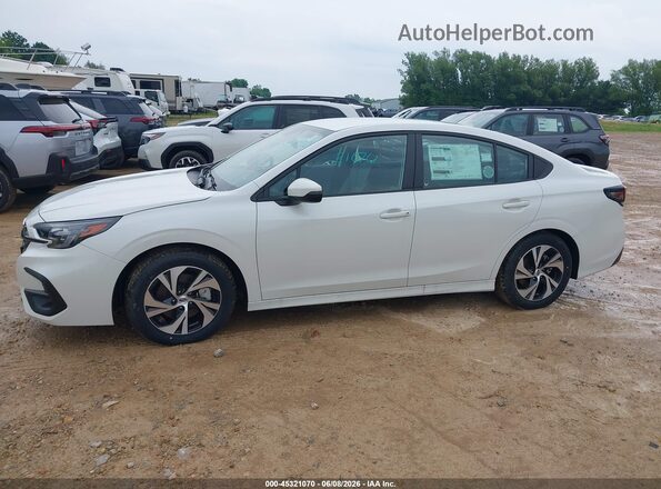 4S3BWAD67S3028861 2025 SUBARU LEGACY White 