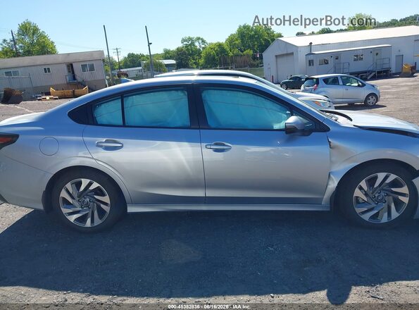 4S3BWAN68S3030276 2025 SUBARU LEGACY Серебряный Вид задней части салона