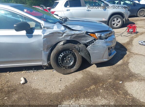 4S3GKAA60J3610174 2018 SUBARU IMPREZA Silver Widok z przodu