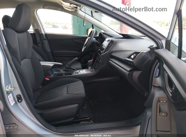 4S3GKAA6XK3627307 2019 SUBARU IMPREZA Silver Widok wnętrza z przodu