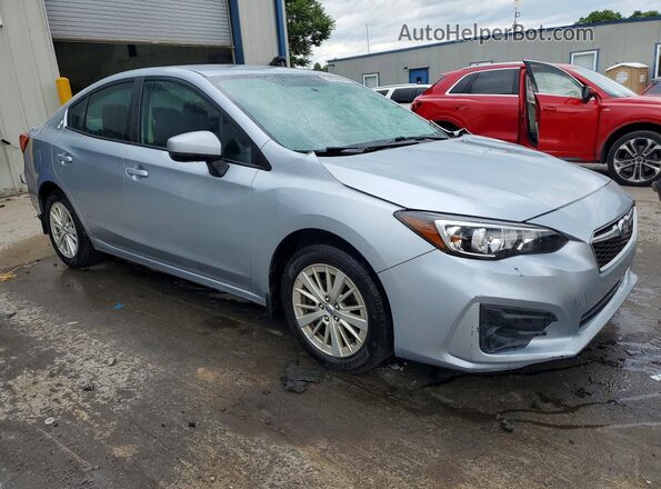 4S3GKAB69J3610494 2018 SUBARU IMPREZA Silver Front right
