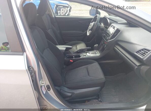 4S3GKAD60K3628557 2019 SUBARU IMPREZA Silver Vista interior delantera