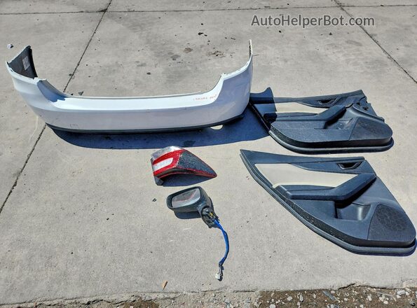 4S3GKAD64H3628151 2017 SUBARU IMPREZA White Vista del compartimento del motor