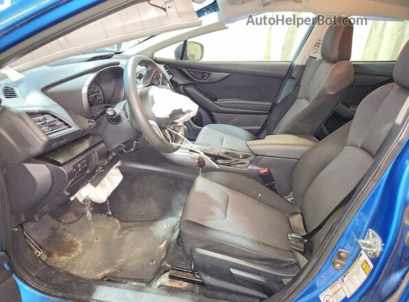 4S3GKAD66J3623068 2018 SUBARU IMPREZA Синий Вид салона спереди