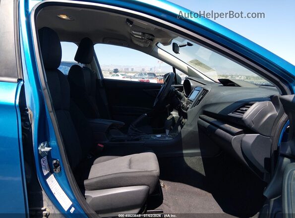 4S3GKAD69J3614235 2018 SUBARU IMPREZA Blue Widok wnętrza z przodu