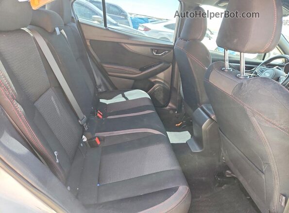 4S3GKAJ67K3624963 2019 SUBARU IMPREZA White Вид задніх сидінь