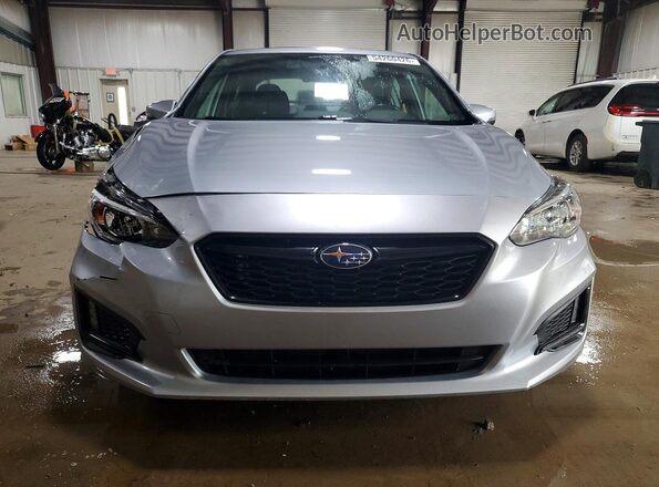 4S3GKAM68K3612428 2019 SUBARU IMPREZA Blue Widok z przodu