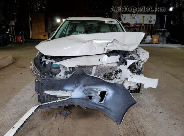4S3GTAA64J3721467 2018 SUBARU IMPREZA White 
