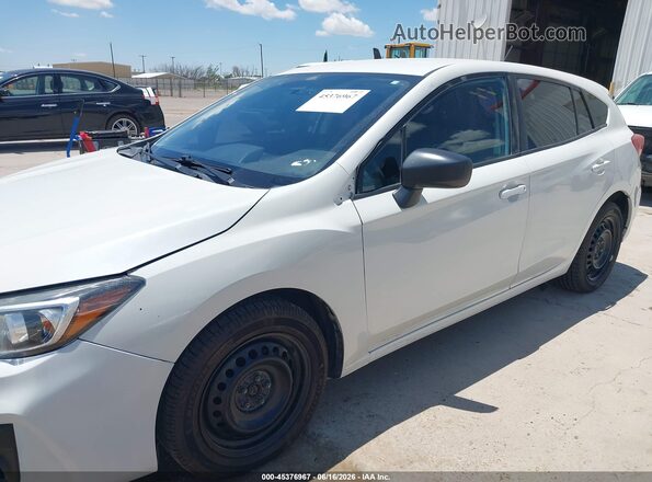 4S3GTAA65K3729644 2019 SUBARU IMPREZA Белый Вид спереди