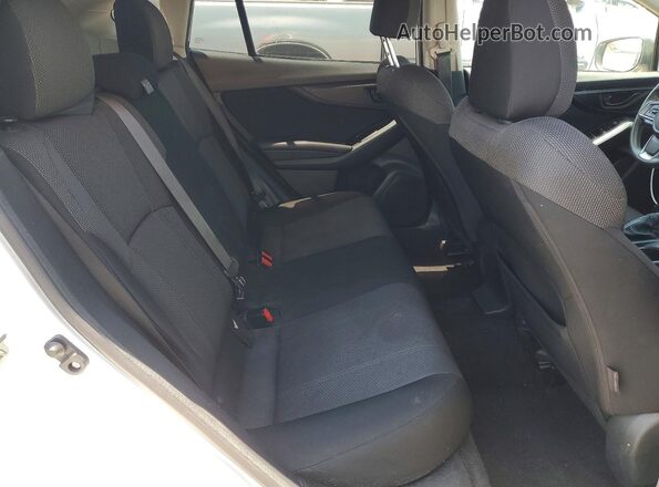 4S3GTAA65K3755953 2019 SUBARU IMPREZA White Widok tylnych siedzeń