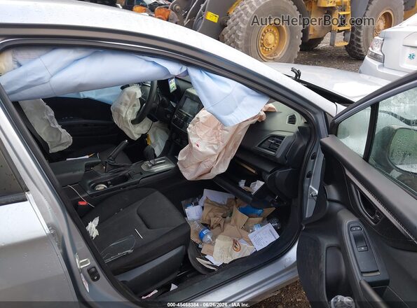 4S3GTAA67K3713509 2019 SUBARU IMPREZA Silver Вид салону спереду