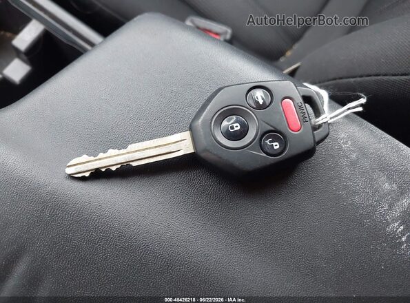 4S3GTAB60H3725816 2017 SUBARU IMPREZA Белый Вид панели приборов