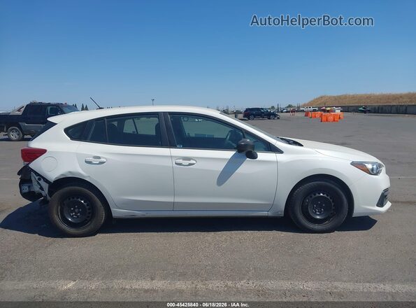 4S3GTAB60N3700751 2022 SUBARU IMPREZA Белый Панорамный вид салона 360°