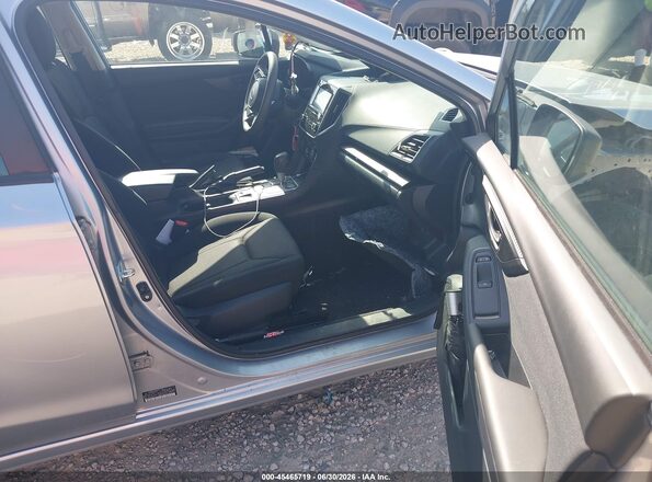 4S3GTAB64M3709578 2021 SUBARU IMPREZA Light Blue Widok wnętrza z przodu