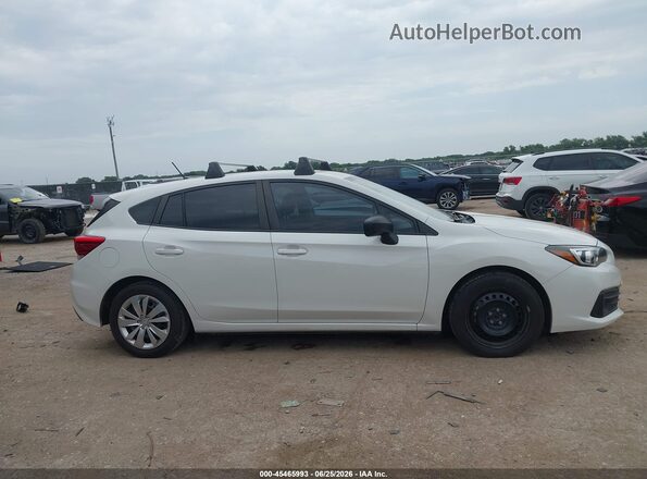 4S3GTAB65P3705298 2023 SUBARU IMPREZA Белый Вид задней части салона